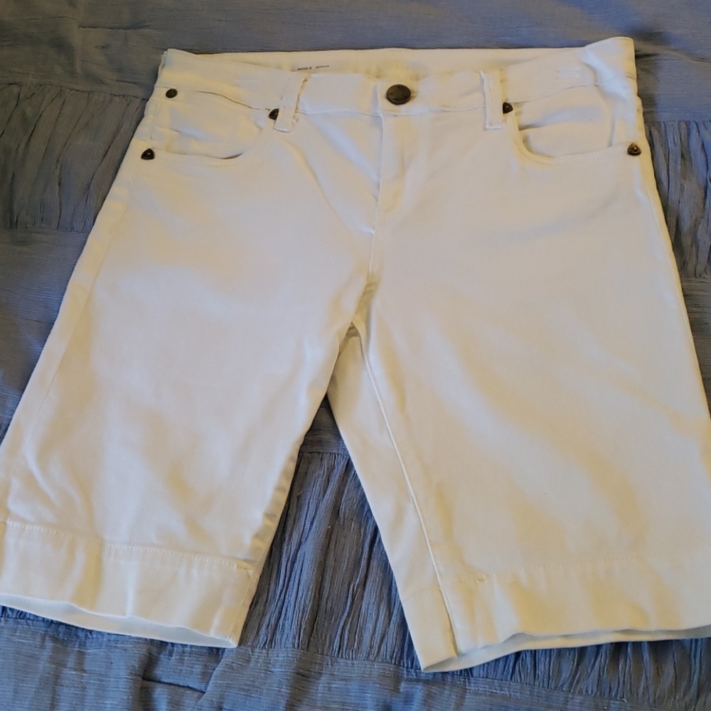 Kut from the Kloth Natalie Bermuda short size 8